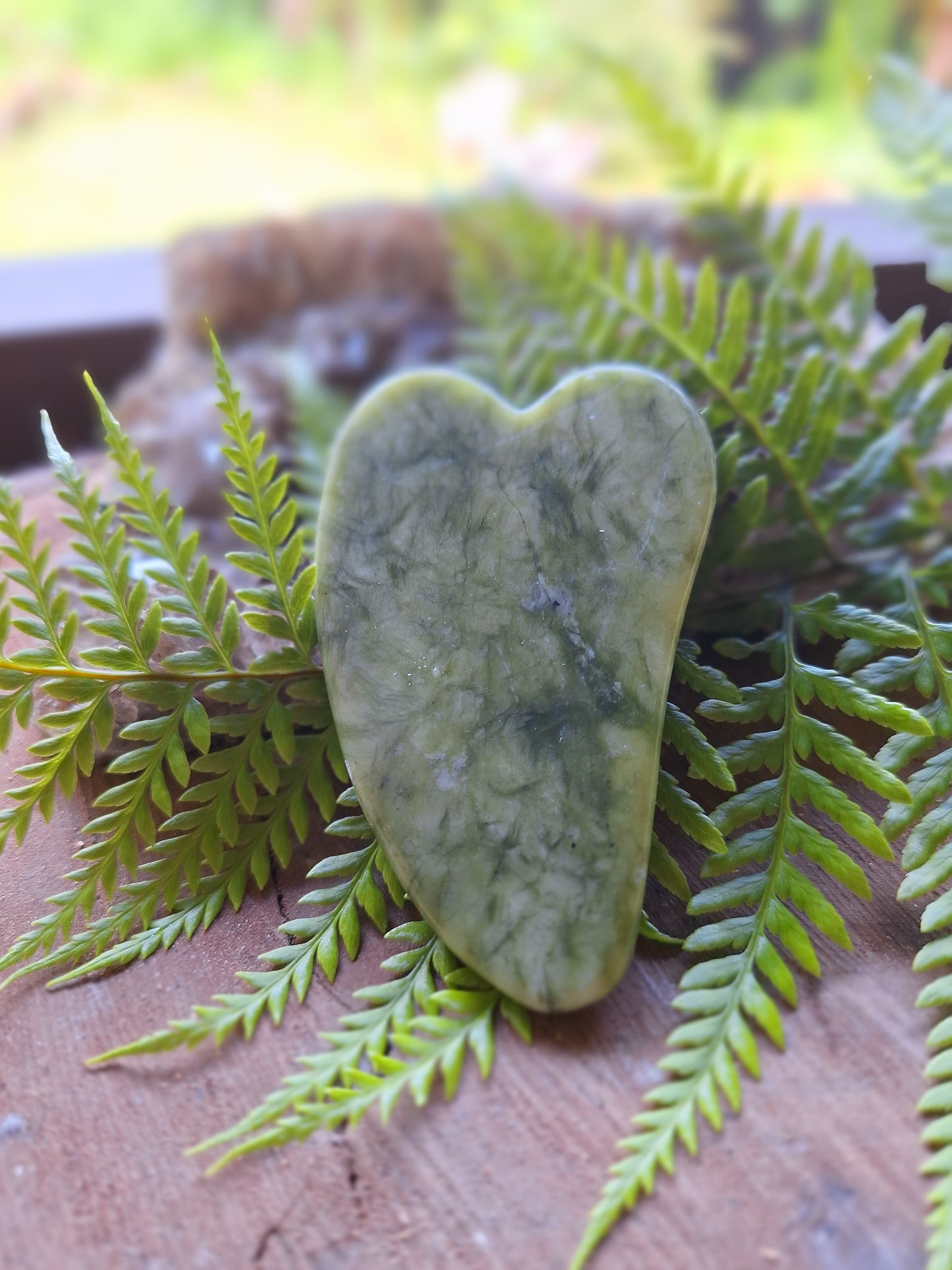 "GUA SHA" Jade facial massage tool