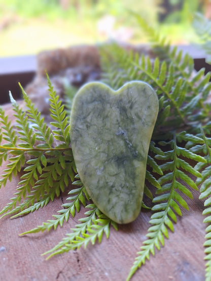 "GUA SHA" Jade facial massage tool