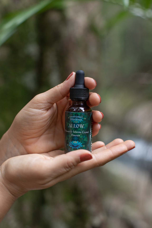 "FLOWER ESSENCE LOTUS BLEND" Allow 30ml